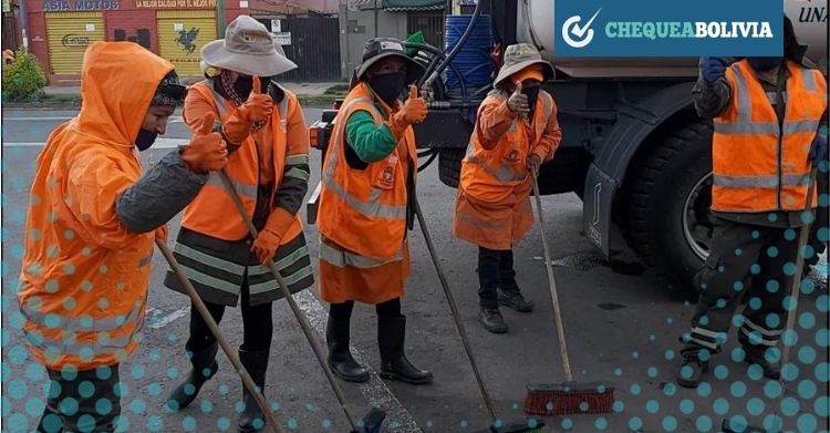 Personal de EMSA trabajando en horas de la madrugada. Fuente: EMSA