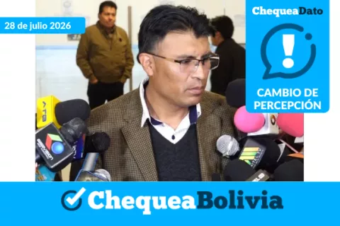 El senador Nilton Condori siendo entrevistado por la prensa. (Captura: Senado)