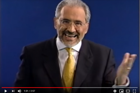 Una captura del video original sobre la propaganda para las elecciones generales de 2002. 